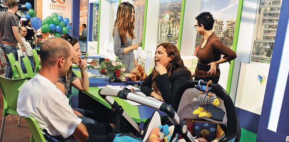 יריד דירות / צלם: תמר מצפי
